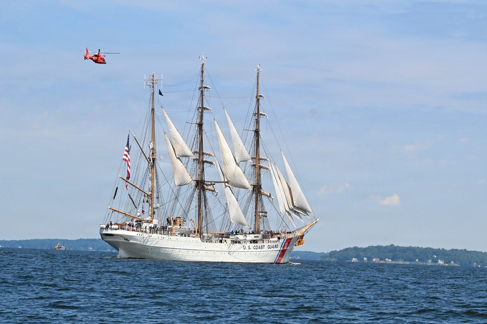USCGC EAGLE arrives in Baltimore for Sail250