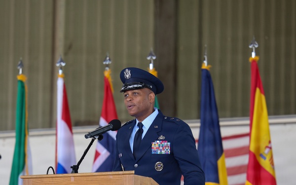 80th Flying Training Wing Welcomes New Commander During Change of Command Ceremony