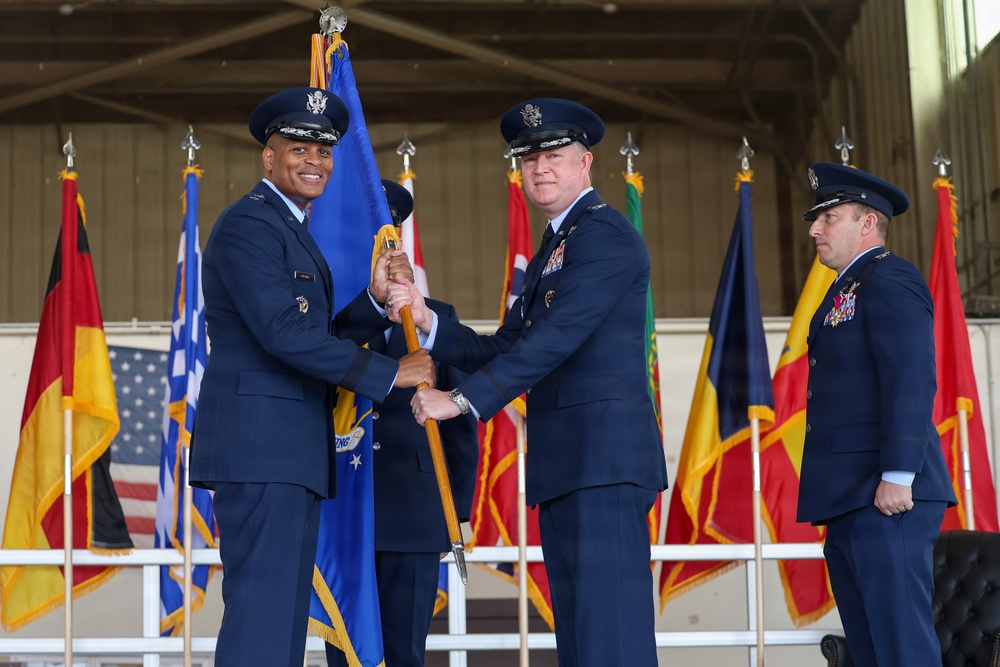 80th Flying Training Wing Welcomes New Commander During Change of Command Ceremony