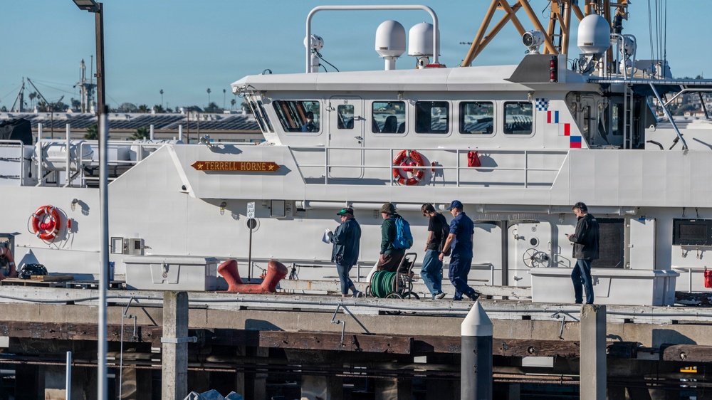 Coast Guard Film, Television, &amp; Author Liaison Office support production of an episode of Storage Wars, with Station Los Angeles-Long Beach