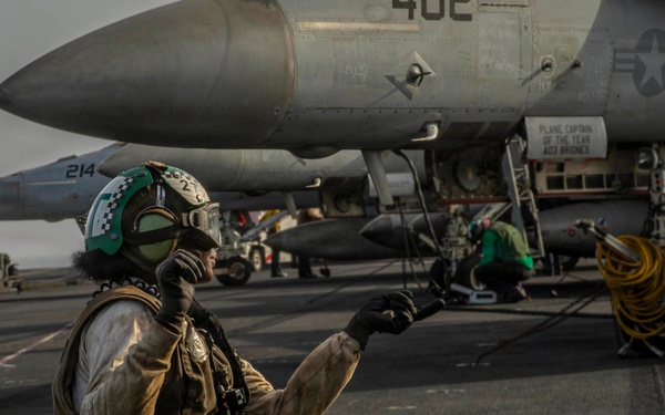 Abraham Lincoln Conducts Operations