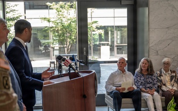 Connecticut treasurer returns unclaimed military medals to families