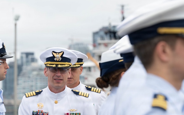 USCGC Polar Star holds a change-of-command ceremony