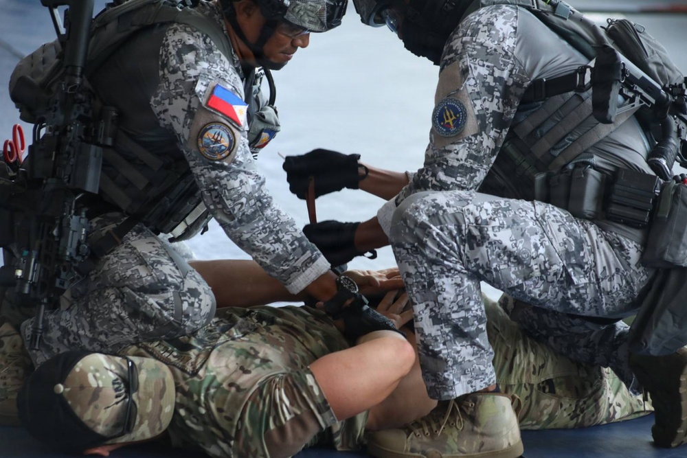 PCG Maritime Response Team, SOF exhibit VBSS proficiency at RIMPAC 2026
