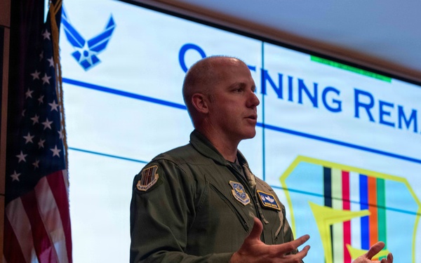 Travis AFB hosts honorary commander tour