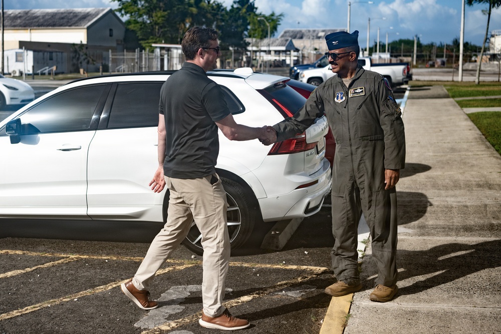 Congressional Staffers Visit 156th Wing