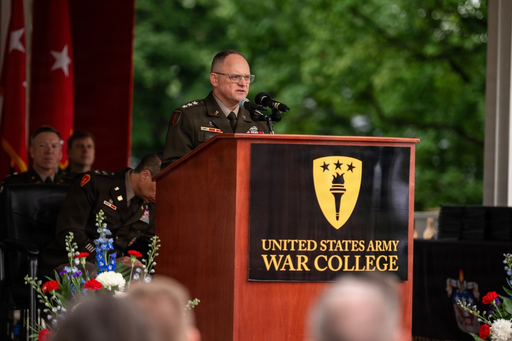Lt. Gen. Edmond Brown addresses USAWC Distance Education Program Class of 2026