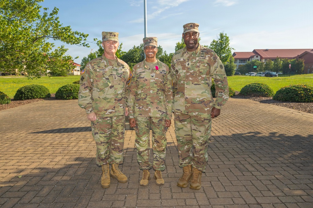 America's premier intelligence brigade’ welcomes new leadership