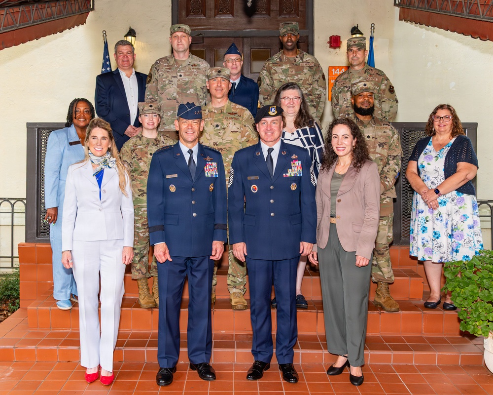 CSAF visits PCTT