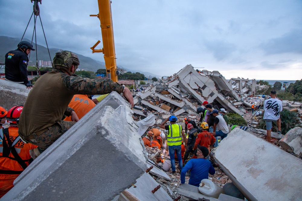 LCF-24: MRF Search &amp; Resue in La Guaira, Venezuela