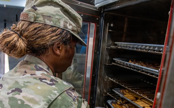 169th Force Support Squadron feeds the force during Alaska DFT