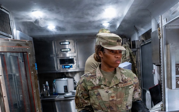 169th Force Support Squadron feeds the force during Alaska DFT