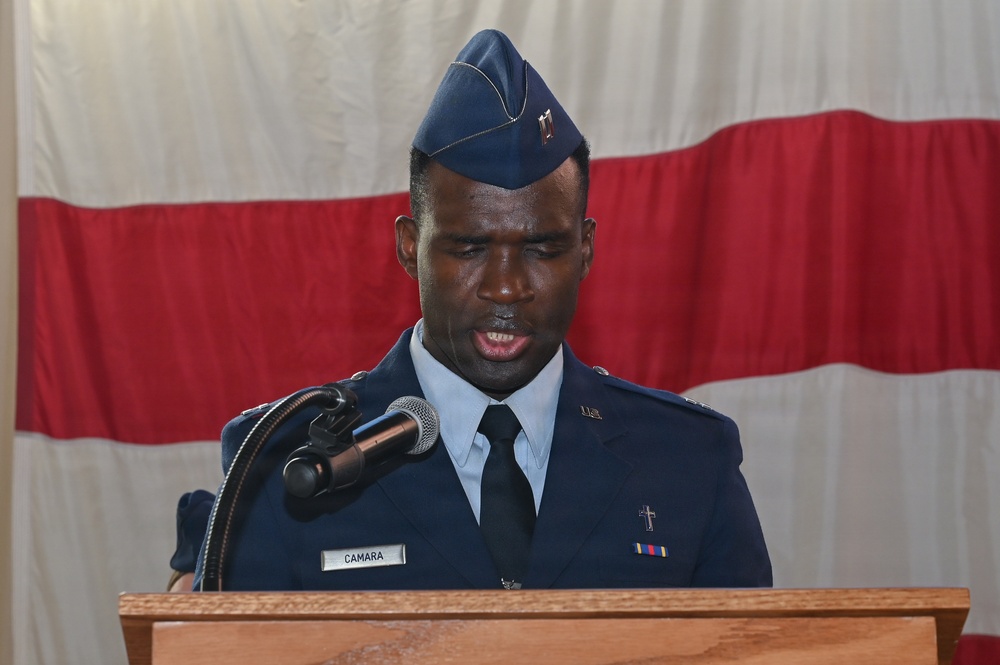 Kirtland Medical Group Hosts Change of Command Ceremony