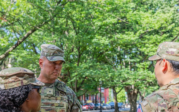JTF- DC receives visit from Ga. Commanding General