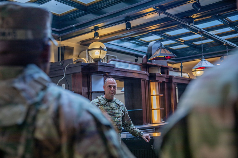 JTF- DC receives visit from Ga. Commanding General