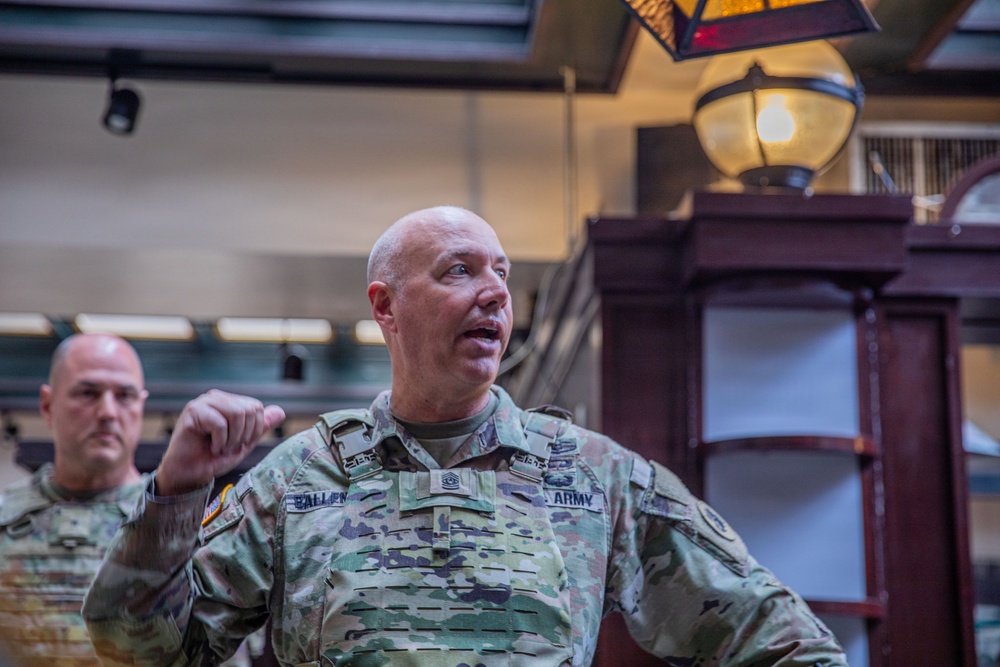 JTF- DC receives visit from Ga. Commanding General