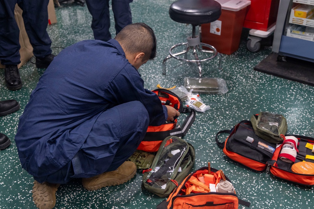 USS Frank Cable conducts a mass casualty drill
