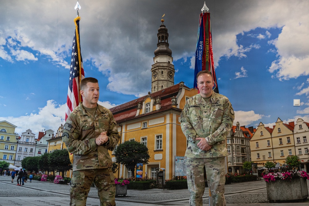 U.S. Army Col. Michael Filanowski gets awarded the Purple Heart