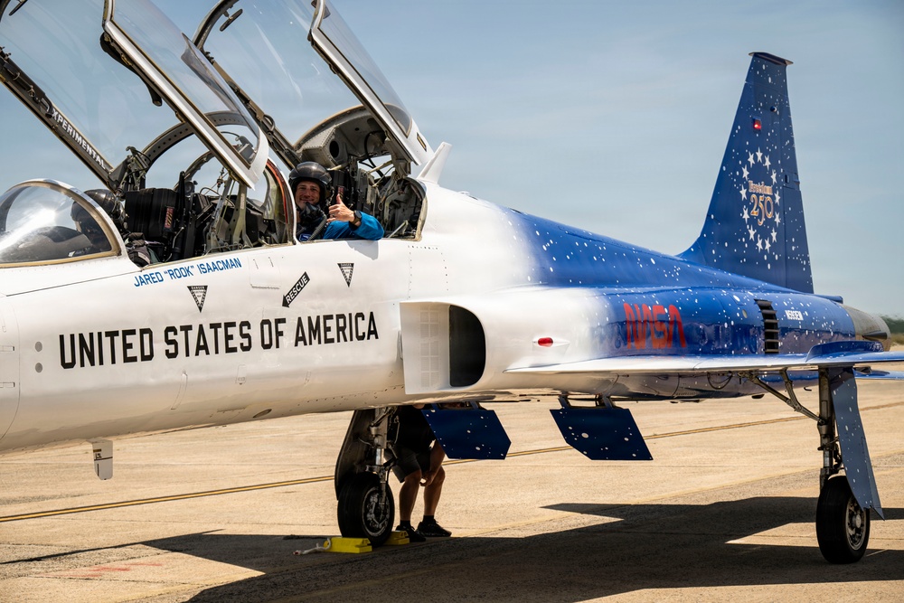 NASA F-5s arrive at JBA for Freedom 250