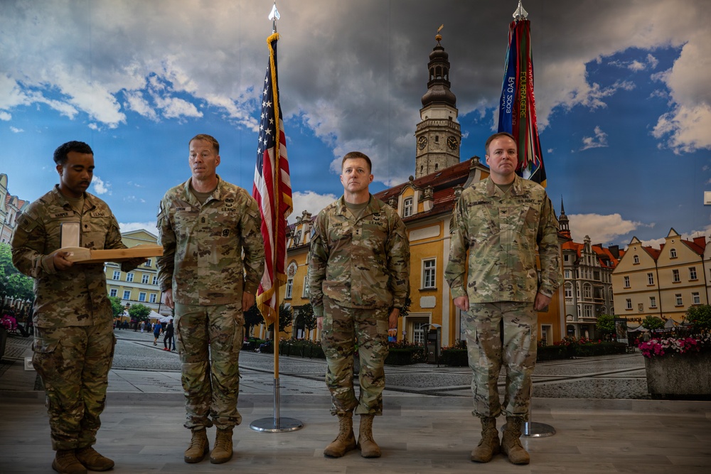 U.S. Army Col. Michael Filanowski gets awarded the Purple Heart