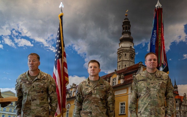 U.S. Army Col. Michael Filanowski gets awarded the Purple Heart