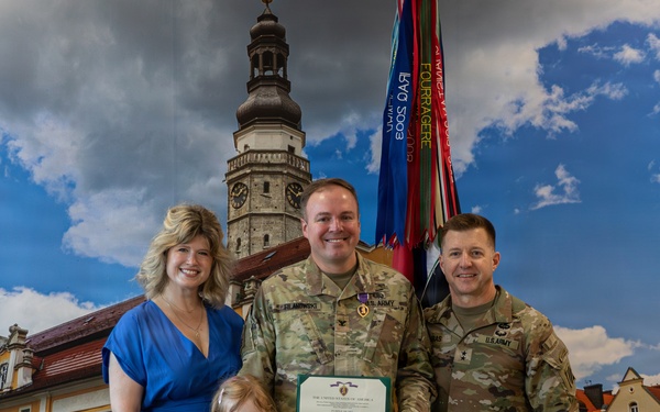 U.S. Army Col. Michael Filanowski gets awarded the Purple Heart