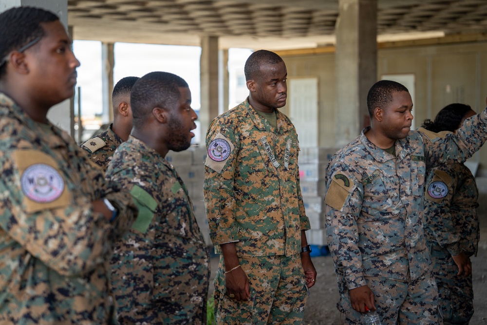 Members of the Rhode Island and South Carolina Air National Guard conduct military police training with the Royal Bahamas Defense Force