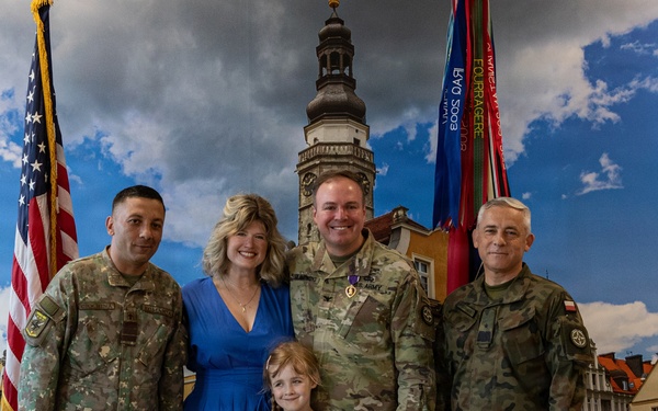 U.S. Army Col. Michael Filanowski gets awarded the Purple Heart