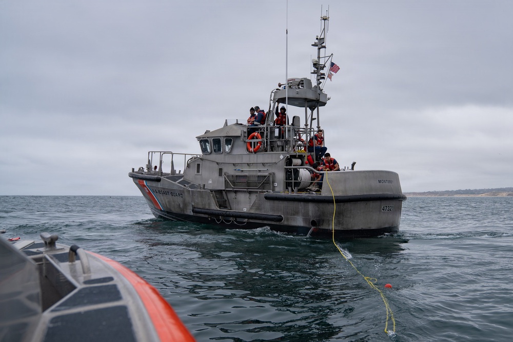 Coast Guard Station Monterey conducts two boat training in Monterey Bay
