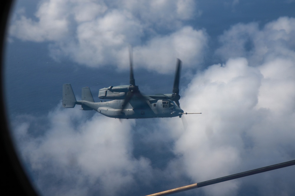 VMGR-153 completes mid-air refueling