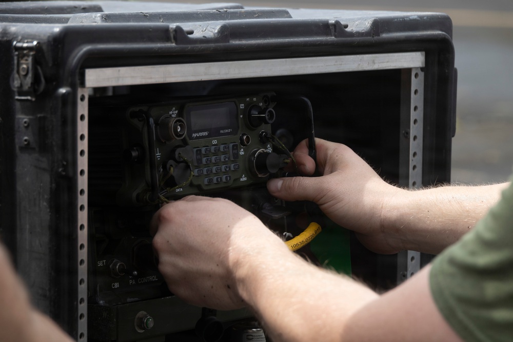 Slingshot: VMFA-214 sets up PRC-160(V) radio