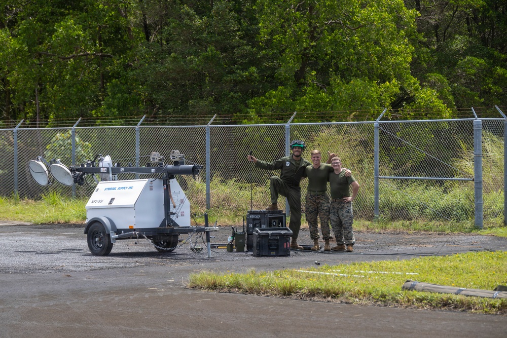 Slingshot: VMFA-214 sets up PRC-160(V) radio