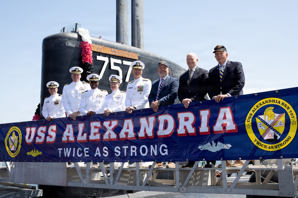 USS Alexandria (757) holds Inactivation Ceremony