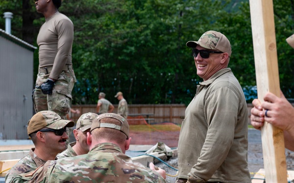169th CES Airmen construct pole barn during Alaska DFT