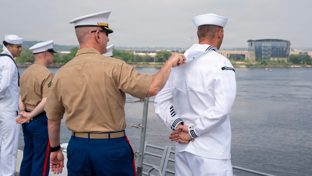 USS Arlington (LPD 24) Departs Baltimore