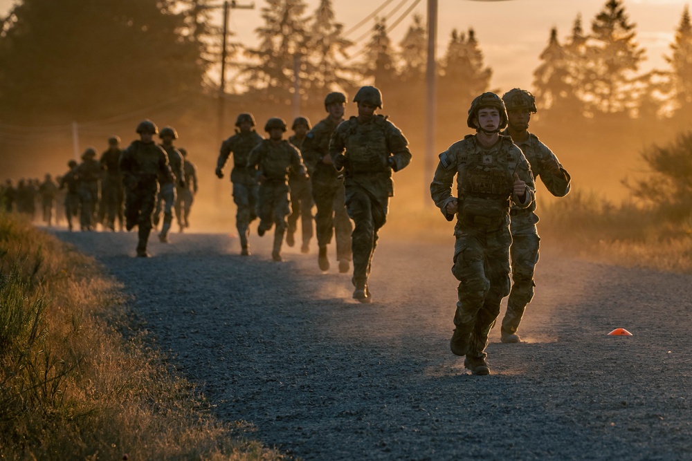 1st Special Forces Group (Airborne) Soldiers conduct Expert Soldier Badge Assessment