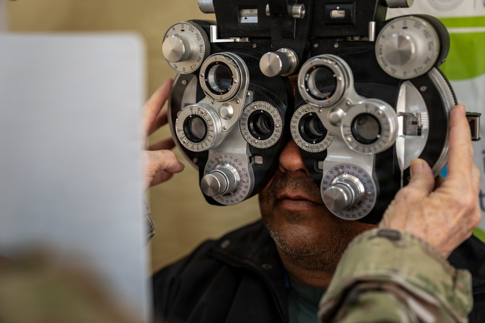 AMISTAD 2026 Delivers Specialty Eye Care in Paraguay