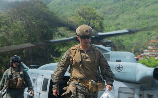 LCF-24: V3/2 Leadership Meets with MRF Marines Amid an Aerial Resupply