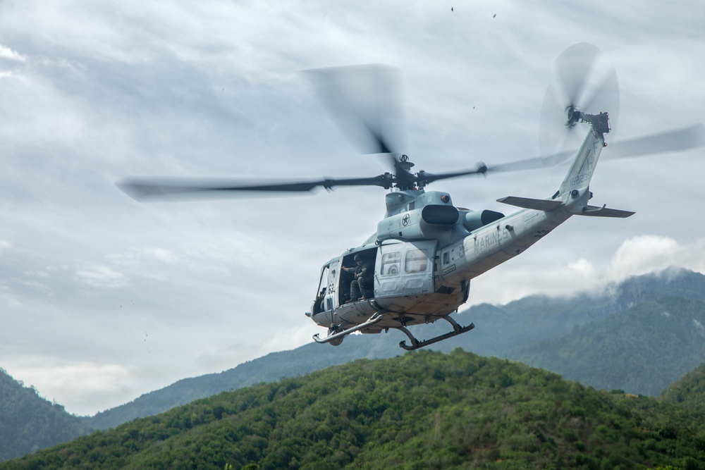 LCF-24: V3/2 Leadership Meets with MRF Marines Amid an Aerial Resupply