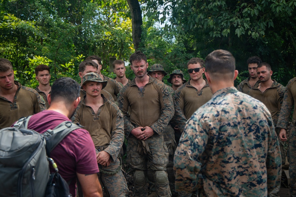 LCF-24: V3/2 Leadership Meets with MRF Marines Amid an Aerial Resupply