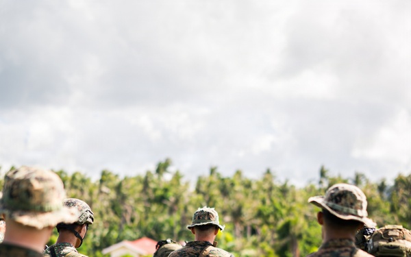 3rd Littoral Combat Team, Philippine marines participate in bilateral training during KAMANDAG 10
