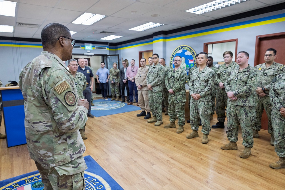 USTRANSCOM Visits MSC Far East
