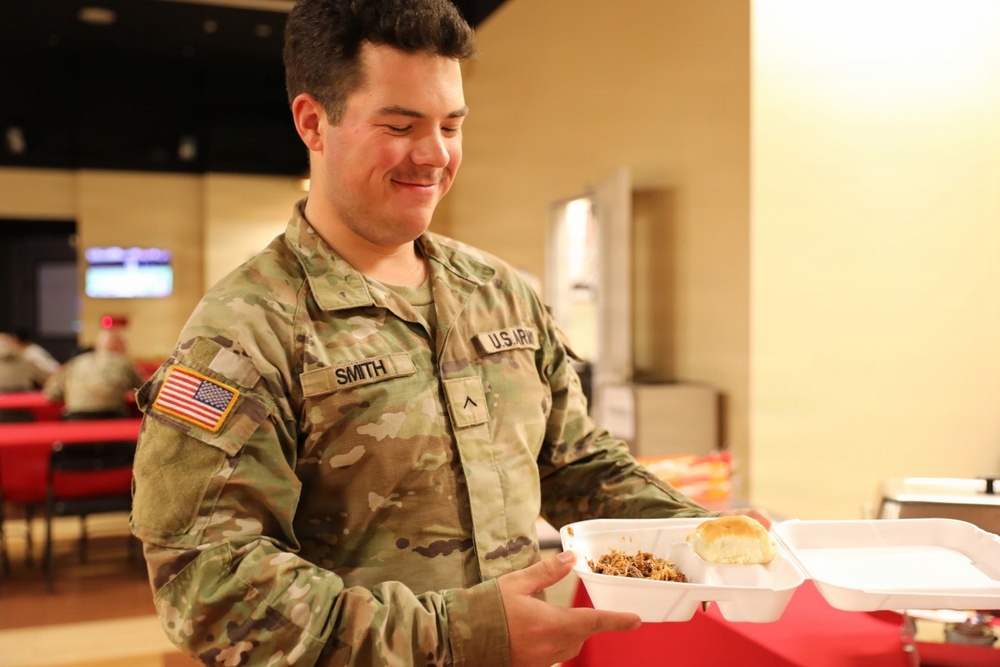 BOSS Soldiers Treated to Home-Cooked Eats at ‘Gather and Grub’ Event