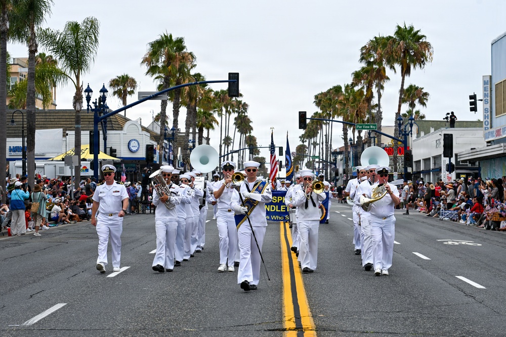 Navy Band Southwest at Oceanside Independence Day Parade