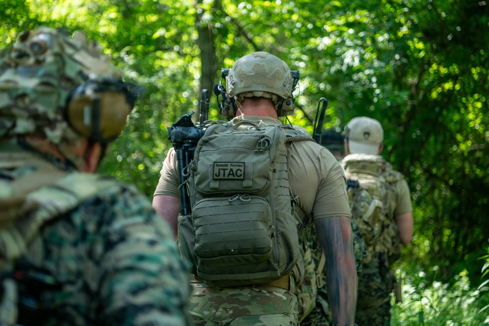 4-2 AB conducts Aerial Gunnery exercise