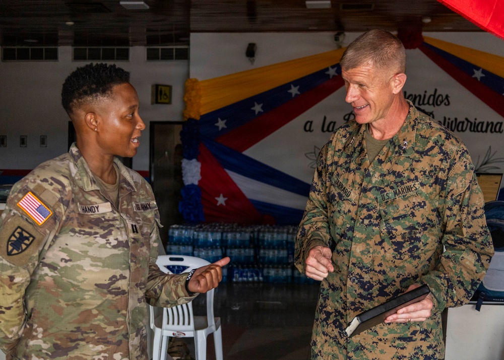 Maj.Gen. Jarrard Meets with Local Leaders around Venezuela