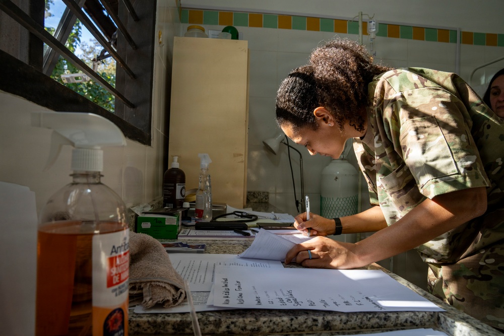 Amistad 2026 turns small Capiatá clinic into high-impact hub