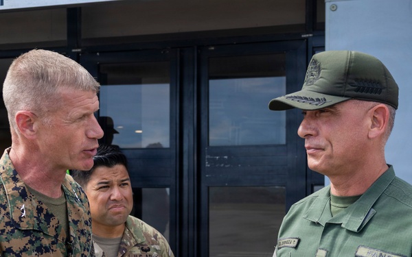 Maj.Gen. Jarrard Meets with Local Leaders around Venezuela