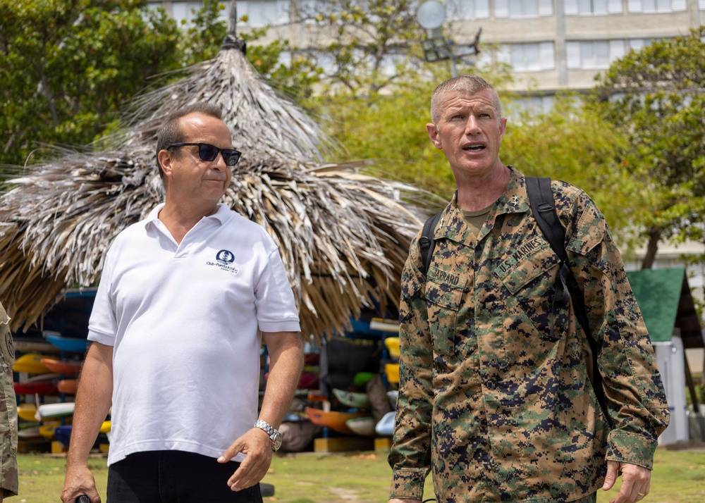 Maj.Gen. Jarrard Meets with Local Leaders around Venezuela