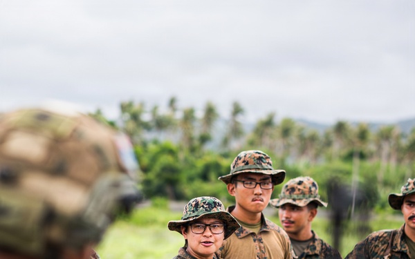 3rd Littoral Combat Team, Damage Control Resuscitation Team, and Phillippine marines conduct TCCC training during KAMANDAG 10